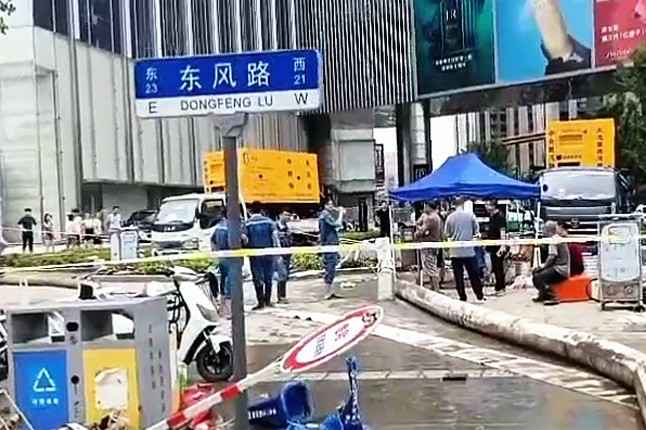 开云官方app下载-开云(中国)排涝突击队在排涝现场